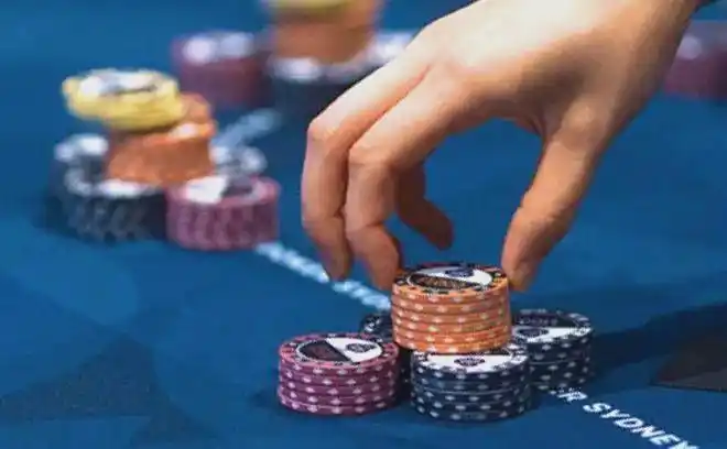 特定情况组合_德州扑克 a2_德州扑克牌组合分析