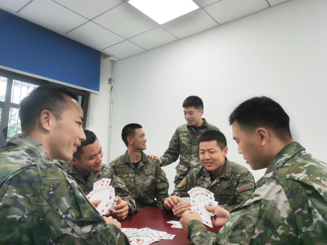 德州扑克 平局_掼蛋游戏规则_军营掼蛋玩法