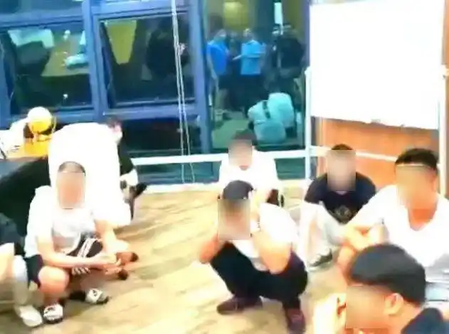 赌博团伙犯罪_德州扑克买保险规则_网络预约赌博