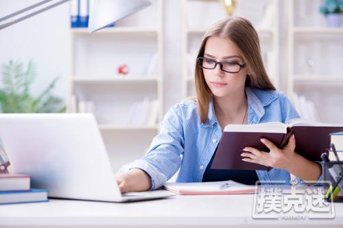 德州扑克职业玩家的挑战_成为职业德州扑克玩家需要考虑什么_德州扑克 职业