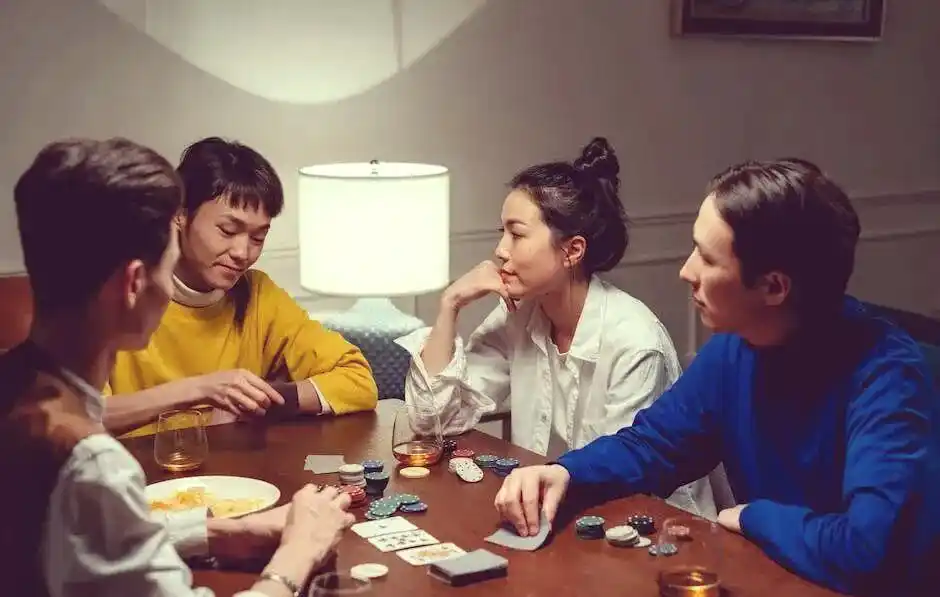 德州扑克锦标赛娱乐玩家_德州扑克锦标赛与常规桌差异_有锦标赛的德州扑克