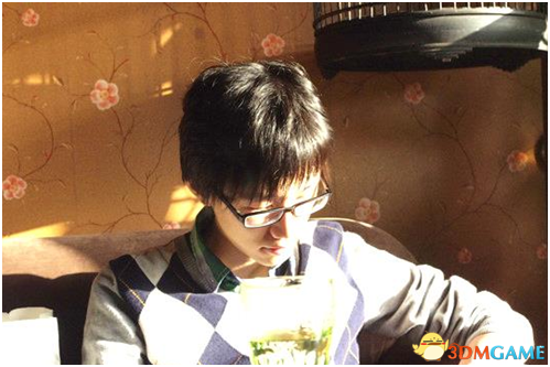 联众德州扑克电竞明星邀请赛第二轮_伍声2009海涛Xiao8电竞大神_德州扑克明星选手