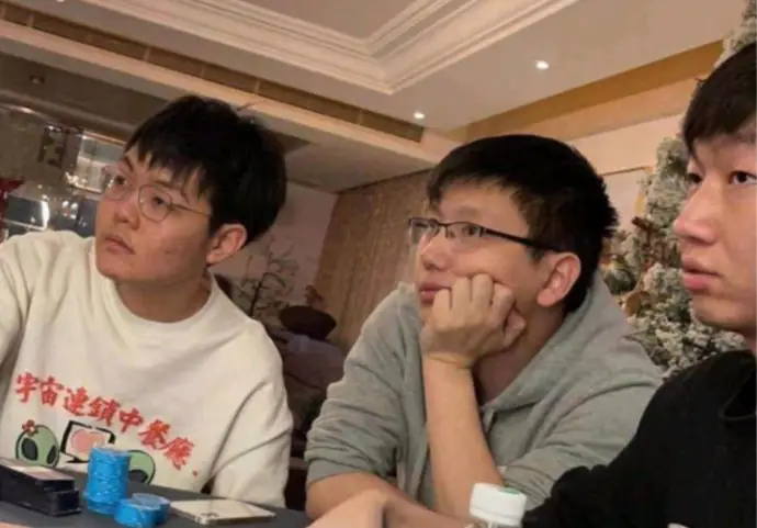 电竞选手赌博 德州扑克争议 职业选手涉赌事件_德州扑克职业