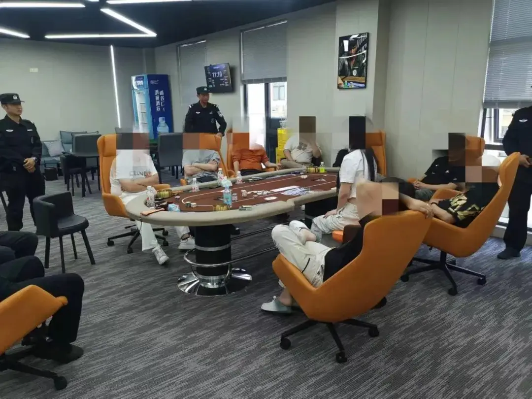 德州扑克俱乐部开设赌场 警方查处收缴赌具_亳州警方捣毁德州扑克赌场 涉嫌人员被刑拘_全国德州扑克俱乐部