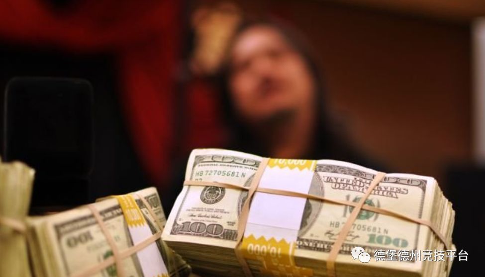 MTT资金管理_扑克资金管理策略_职业打德州扑克锦标赛