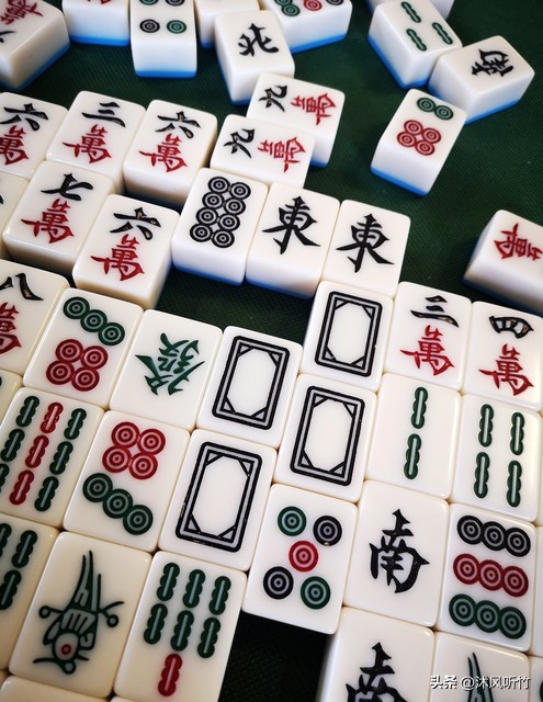 麻将高手心得_德州扑克各类牌概率_麻将技巧