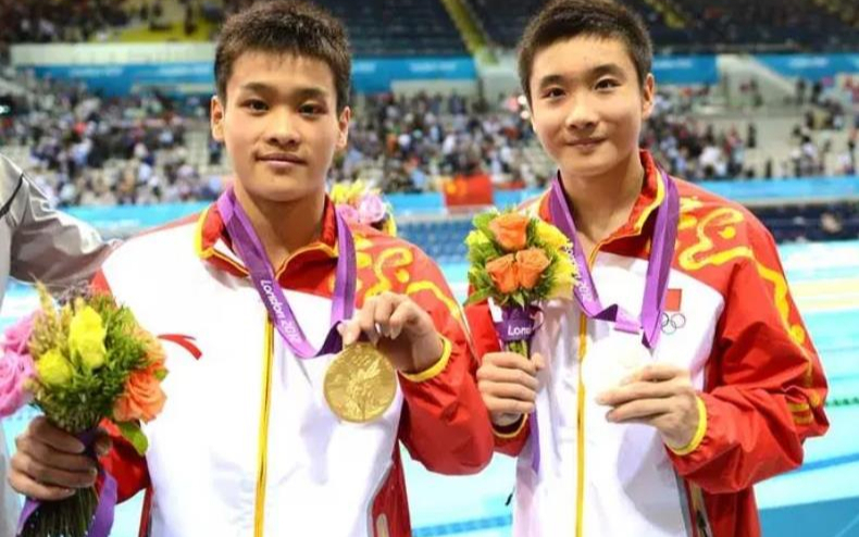 2026德州扑克比赛_德州扑克天天德州第三季明星排位战_扑克前线TPTS青岛站决赛桌视频