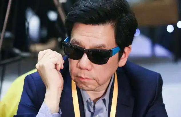 德州扑克入局率_创投圈大佬 德州扑克 玩家境遇