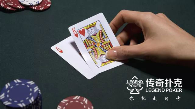 AK顶两对转牌同花应对_德州扑克转牌同花全压跟注_德州扑克全压叫什么