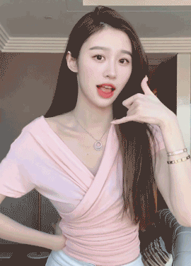 德州扑克女选手高兴_德扑美女YARA精彩牌局_YARA扑克大赛