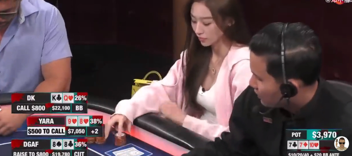 德扑美女YARA精彩牌局_YARA扑克大赛_德州扑克女选手高兴