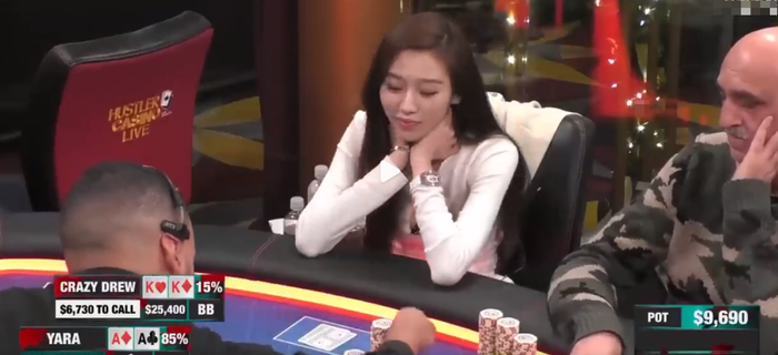 德扑美女YARA精彩牌局_YARA扑克大赛_德州扑克女选手高兴