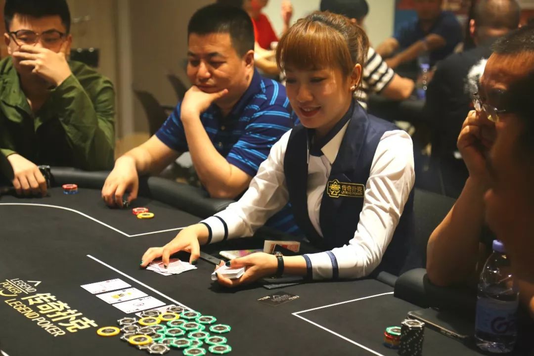 德州扑克竞技馆_德州扑克技巧分享_德扑比赛现场
