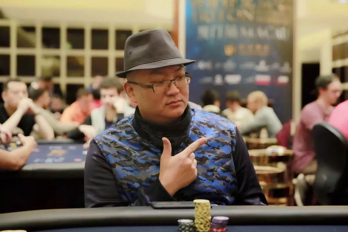 Poker After Dark 中国玩家 高额现金比赛_德州扑克现金游戏 发牌机制争议_高额德州扑克比赛