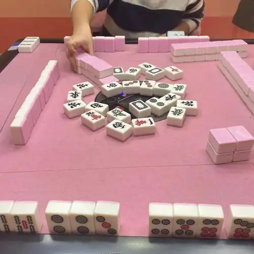大牌起手牌策略_德州扑克 起手牌_德州扑克起手牌选择