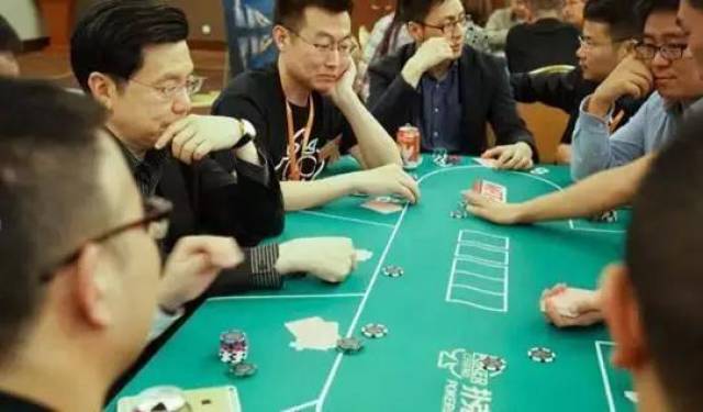 德州扑克与创业投资关系_德州扑克 发牌_创投圈人士德州扑克
