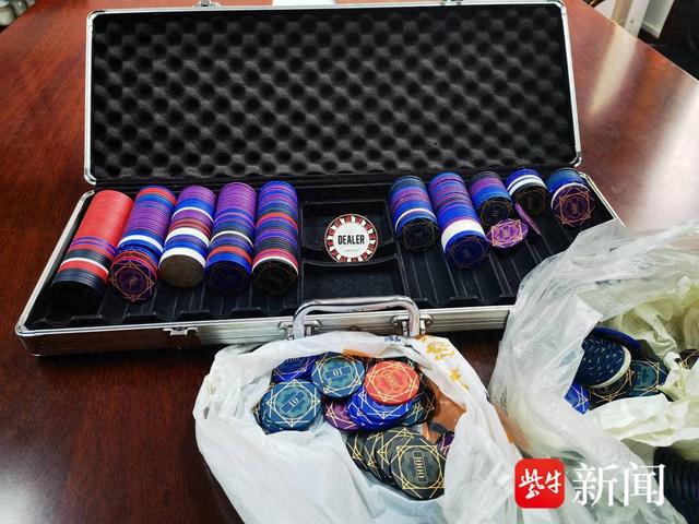 地下赌场 德州扑克 警方打击赌博_德州扑克 匿名牌桌