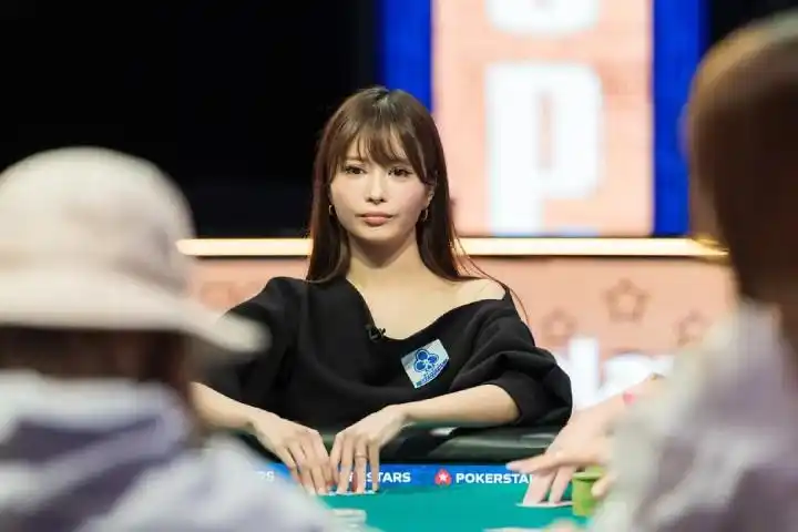 女性扑克选手刘璇_刘璇获得Triton Poker冠军_德州扑克职业女选手