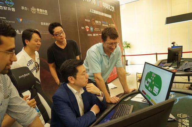 扑克牌德州发牌_德州扑扑克发牌顺序_德州扑克发多次牌