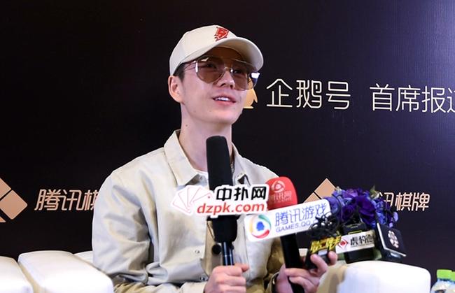 扑克牌德州发牌_德州扑克发多次牌_德州扑扑克发牌顺序