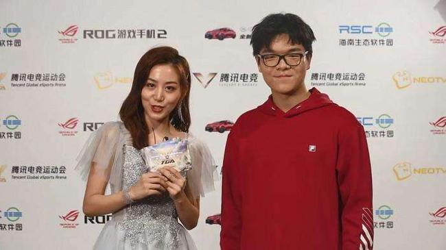 柯洁斗地主直播输光充值_柯洁斗地主冠军_在线斗地主德州扑克