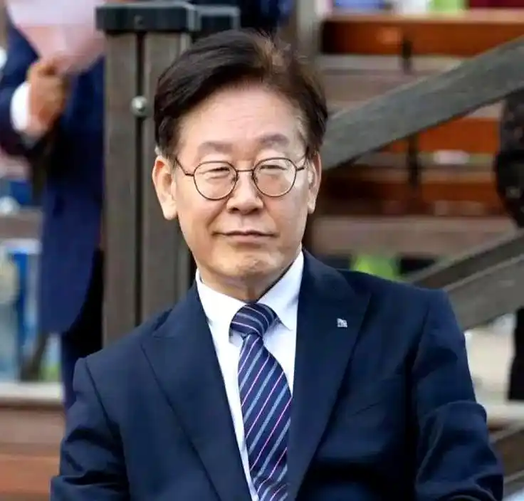 德州扑克局上使诈_大国博弈 德州扑克牌局 韩国政治嗅觉