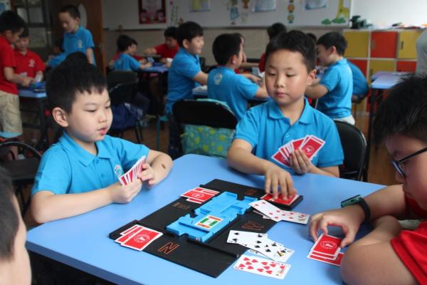 德州扑克vs桥牌_小学生学桥牌好处_青少年桥牌推广