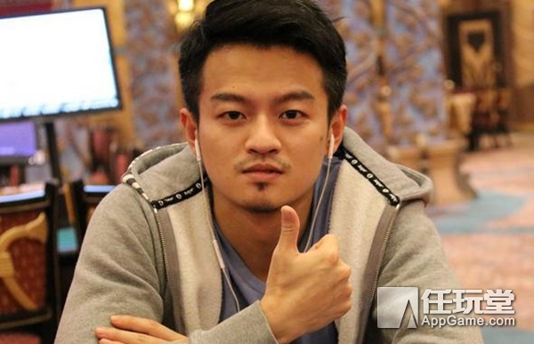 拿起德州扑克_WSOP 24K王者单挑赛 腾讯天天德州 线下决赛