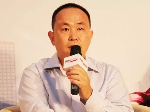 创投圈 德州扑克 投资 心得_德州扑克出牌规则