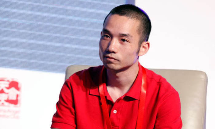 原人人网负责人许朝军 茶楼赌局 德州扑克教授_百度德州扑克领导人