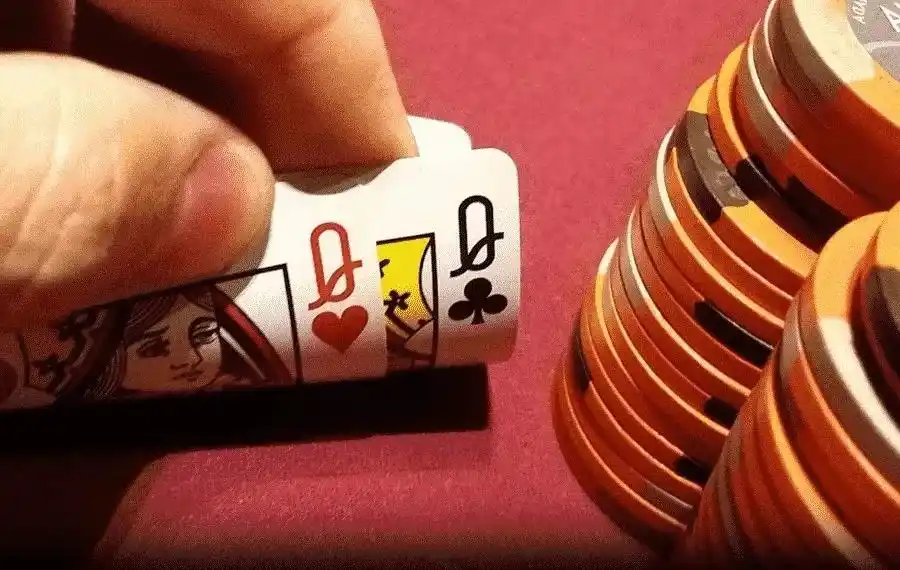 德州扑克起手牌排行_德州扑克单挑胜率最高的起手牌_德州扑克翻前顶级手牌