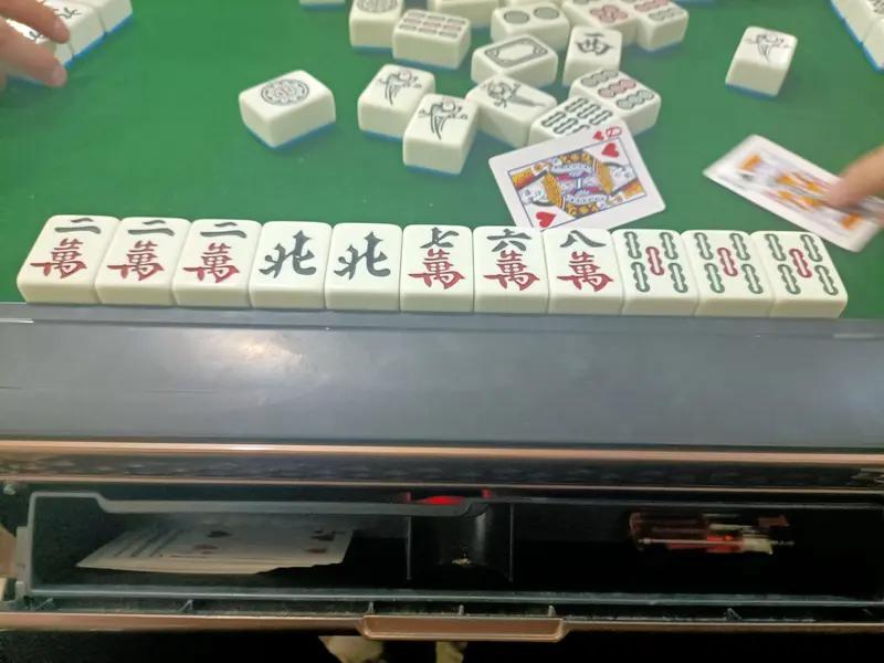德州扑克aa翻牌前胜率_对手风格分析_扑克决策