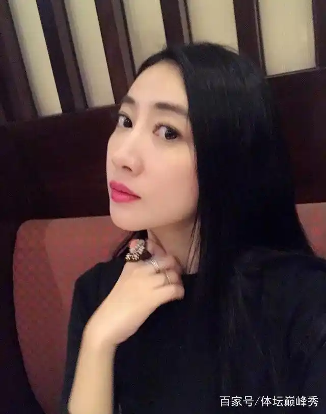 德州扑克冠军图片 中国_中国首位德州扑克亚洲冠军李思晓_德州扑克女玩家李思晓经历