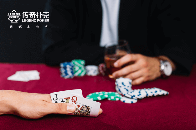 底牌范围松紧度_德州扑克成牌概率_德州手游底牌范围